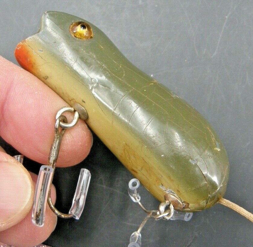 SOLD= 0174:: 1940s Fishing, Crank Bait, little grey mouse bass pike walleye pickerel fishing lure - Mark C. Grove SOLD= 0174:: 1940s Fishing, Crank Bait, little grey mouse bass pike walleye pickerel fishing lure - Mark C. Grove