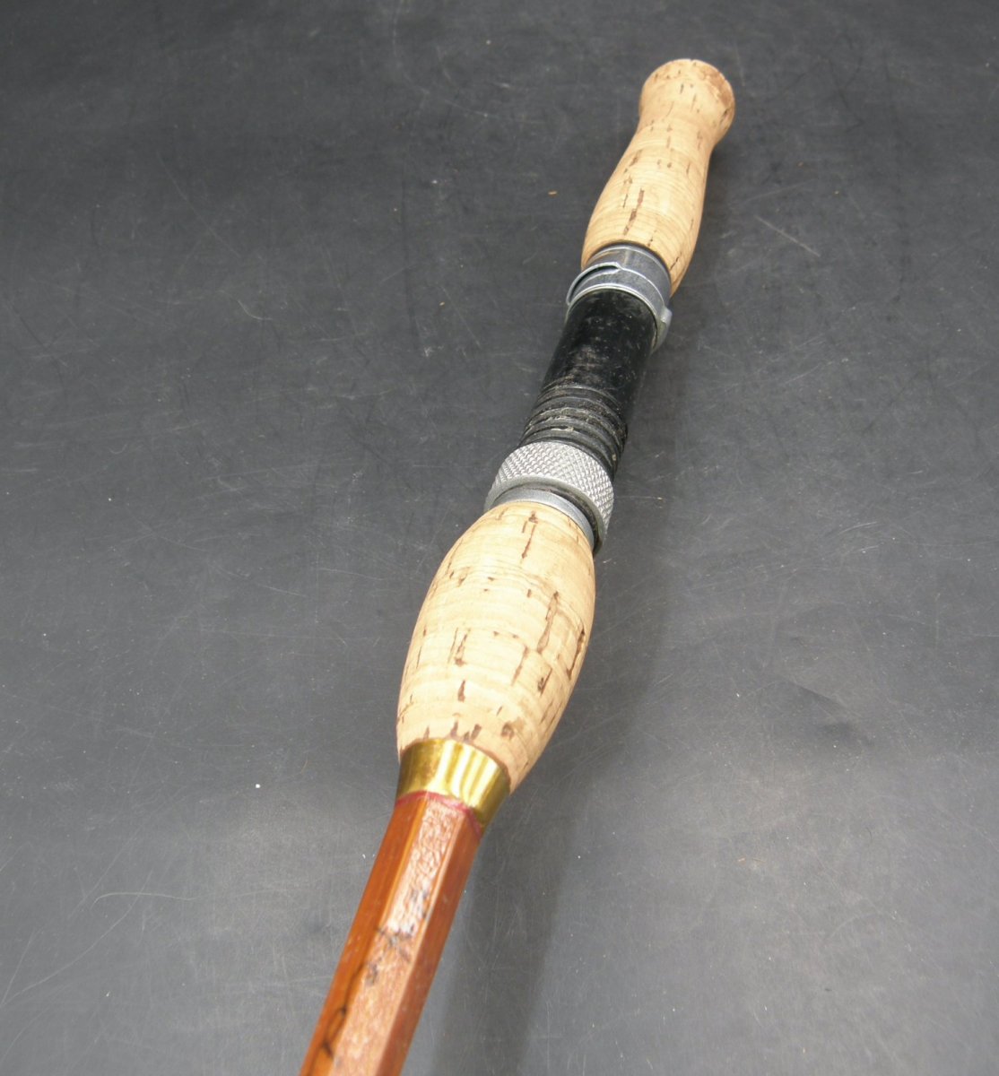 0408:: 1910s Fishing, Casting Rod, by Heddon, 2-piece split bamboo, #600  -5- 2½F
