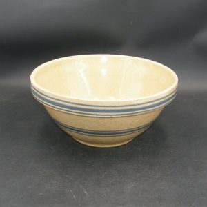 0457:: 1930s Yellowware Mixing Bowl, heavy collar, six blue bands: 10¼”