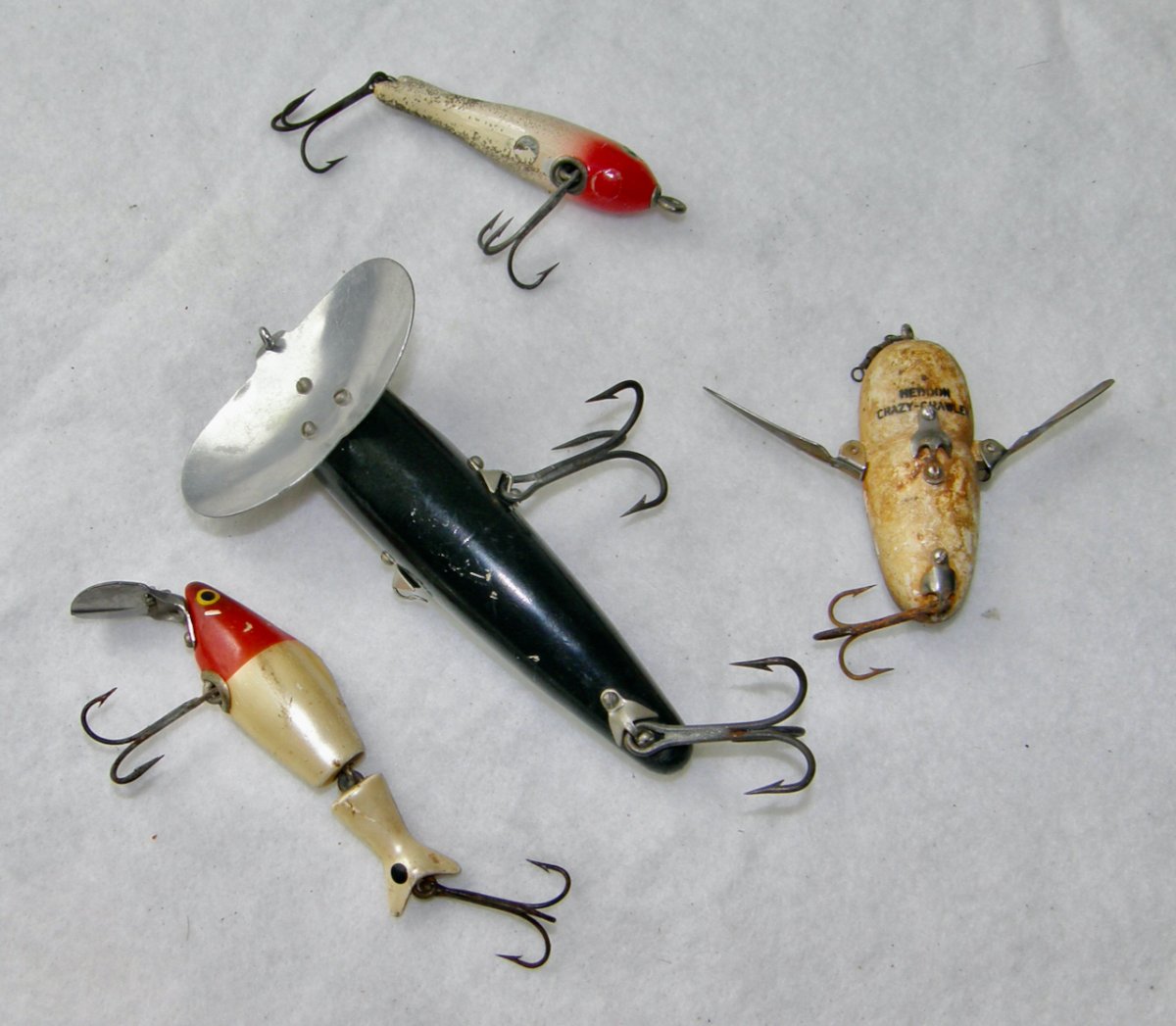 SOLD= 2702:: FOUR Vintage Remnant Fishing Lures for Parts or Restoration.  78g - Mark C. Grove